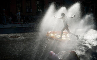 New York, USA: Dancing in the Rain