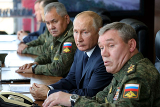 Πούτιν: Με διάταγμα αυξάνει το μέγεθος των ρωσικών ενόπλων δυνάμεων