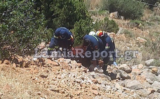 Μηχάνημα έργων έφυγε στο γκρεμό Μηχάνημα έργων έφυγε στο γκρεμό