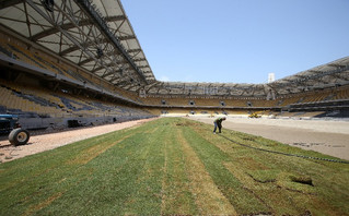 Τοποθετείται ο χλοοτάπητας στην ΟΠΑΠ Arena