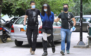 Μεταγωγή στον εισαγγελέα του δράστη για απόπειρα εμπρησμού στην Ιπποκράτειο πολιτεία Μεταγωγή στον εισαγγελέα του δράστη για απόπειρα εμπρησμού στην Ιπποκράτειο πολιτεία
