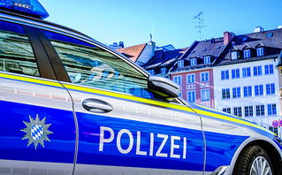 Φρίκη στη Γερμανία: Εμφανίστηκε σε δικαστήριο και άφησε ένα κομμένο ανθρώπινο κεφάλι