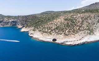 Η Γκιόλα από μακριά