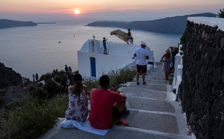 Σαντορίνη, Ελλάδα: Το διάσημο ηλιοβασίλεμα της Σαντορίνης Σαντορίνη, Ελλάδα: Το διάσημο ηλιοβασίλεμα της Σαντορίνης