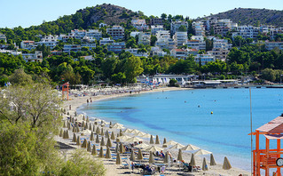 Παραλία στη Βουλιαγμένη Παραλία στη Βουλιαγμένη