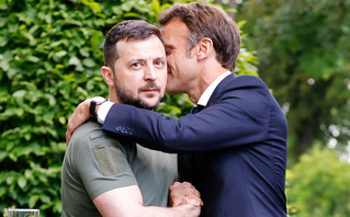 Kyiv, Ukraine: The awkward Macron-Zelensky hug