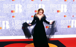 Adele: Το μήνυμα στους επικριτές για των απώλεια των κιλών και την αλλαγή στην εμφάνιση της &#8211; «Το έκανα για μένα»