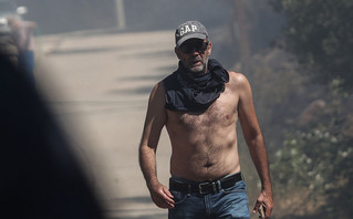 Φωτιά στην Πεντέλη Φωτιά στην Πεντέλη