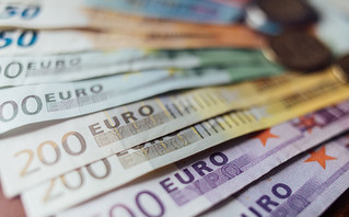 Λεφτά, χρήματα, χαρτονομίσματα Λεφτά, χρήματα, χαρτονομίσματα
