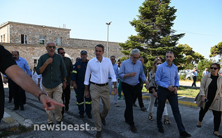 Αυτοψία Μητσοτάκη στις πληγείσες περιοχές της Πεντέλης Αυτοψία Μητσοτάκη στις πληγείσες περιοχές της Πεντέλης