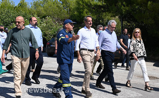 Αυτοψία Μητσοτάκη στις πληγείσες περιοχές της Πεντέλης Αυτοψία Μητσοτάκη στις πληγείσες περιοχές της Πεντέλης