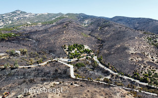 Φωτογραφίες από τα καμμένα στην Πεντέλη Φωτογραφίες από τα καμμένα στην Πεντέλη