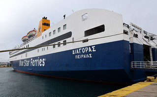 Σάμος: Το πλοίο Διαγόρας προσέκρουσε στην προβλήτα
