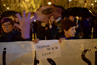 Διαμαρτυρίες στην Ισπανία για τον ομαδικό βιασμό του 2016 Διαμαρτυρίες στην Ισπανία για τον ομαδικό βιασμό του 2016
