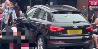 Αγγλία: Πανικός σε πολυσύχναστο δρόμο του Λονδίνου &#8211; Αυτοκίνητο έπεσε πάνω σε πεζούς