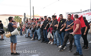 Πορεία φοιτητών για την πανεπιστημιακή αστυνομία Πορεία φοιτητών για την πανεπιστημιακή αστυνομία