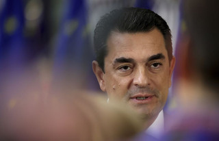 Κώστας Σκρέκας Κώστας Σκρέκας
