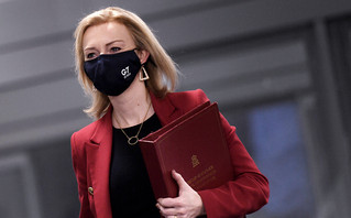 Λιζ Τρας Λιζ Τρας