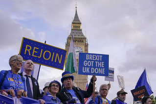 Διαδήλωση στο Λονδίνο για επανένταξη της Βρετανίας στην ΕΕ  &#8211; Δείτε εικόνες