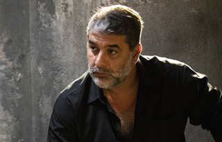 Αυτή η νύχτα μένει Αυτή η νύχτα μένει