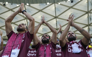 Πώς το Κατάρ&#8230; ψώνισε φανατικούς οπαδούς για την εθνική του ομάδα: Οργανωμένοι από τον Λίβανο και ultras της Γαλατασαράι