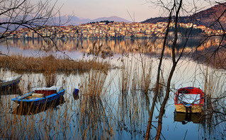 Η λίμνη Ορεστιάδα στην Καστοριά