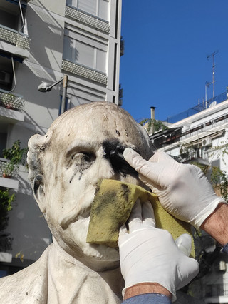 Πρόγραμμα αποκατάστασης των υπαίθριων γλυπτών στο κέντρο και τις γειτονιές της πόλης Πρόγραμμα αποκατάστασης των υπαίθριων γλυπτών στο κέντρο και τις γειτονιές της πόλης