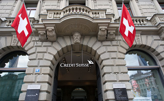 Ξανά στο «κόκκινο» η μετοχή της Credit Suisse