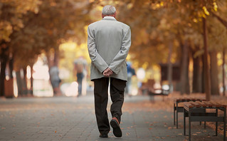 Έρευνα: 500 έξτρα βήματα τη μέρα μειώνουν κατά 14% τον κίνδυνο καρδιακού επεισοδίου στους ηλικιωμένους