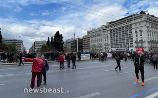 Στους δρόμους για την τραγωδία στα Τέμπη οι πολίτες