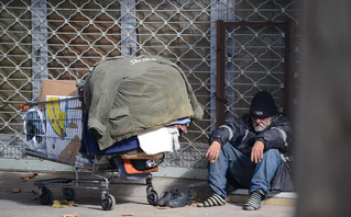Άστεγος Άστεγος