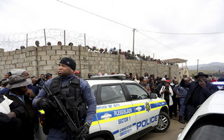 Δολοφόνησαν σε ενέδρα 10 μέλη οικογένειας στη Νότια Αφρική