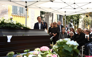 Κηδεία της Μυρσίνης Ζορμπά Κηδεία της Μυρσίνης Ζορμπά