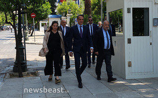 Στο Προεδρικό Μέγαρο οι πολιτικοί αρχηγοί Στο Προεδρικό Μέγαρο οι πολιτικοί αρχηγοί