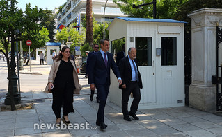 Στο Προεδρικό Μέγαρο οι πολιτικοί αρχηγοί