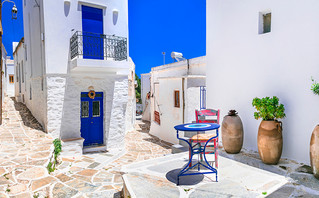 Λεύκες, Πάρος Λεύκες, Πάρος