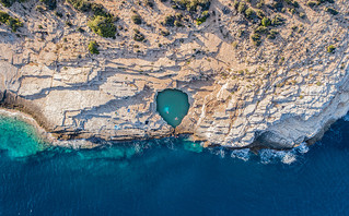 Γκιόλα, Θάσος Γκιόλα, Θάσος