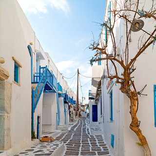 Αντίπαρος Αντίπαρος