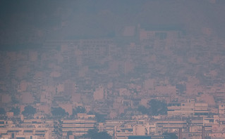 Φωτιά στην Πάρνηθα – Σύννεφα καπνού σκεπάζουν την Αθήνα 7 kapnoi6 2