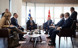 Ο Κυριάκος Μητσοτάκης και ο Ρετζέπ Ταγίπ Ερντογάν Ο Κυριάκος Μητσοτάκης και ο Ρετζέπ Ταγίπ Ερντογάν