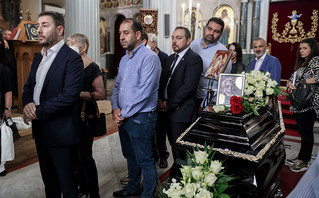 Κηδεία του Γιώργου Γραμματικάκη Κηδεία του Γιώργου Γραμματικάκη