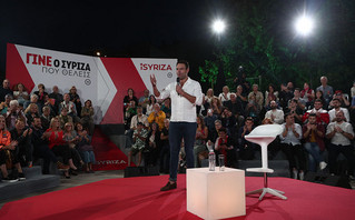 Ο Στέφανος Κασσελάκης στο Κερατσίνι Ο Στέφανος Κασσελάκης στο Κερατσίνι