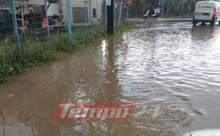 Ισχυρές βροχές πλήττουν την Πάτρα Ισχυρές βροχές πλήττουν την Πάτρα