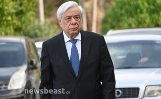 Κηδεύεται ο σπουδαίος συγγραφέας, Βασίλης Βασιλικός Κηδεύεται ο σπουδαίος συγγραφέας, Βασίλης Βασιλικός