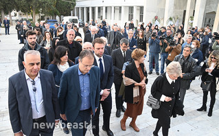 Κηδεύεται ο σπουδαίος συγγραφέας, Βασίλης Βασιλικός