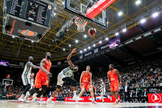 Βαλένθια – Παναθηναϊκός 81-82: Έσπασε την κατάρα η βολή του Λεσόρ