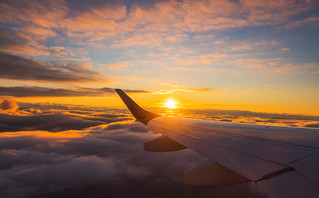 «Πάω να ανατινάξω ένα αεροπλάνο» – Έφηβος συνελήφθη για… κακό αστείο αλλά αθωώθηκε στο δικαστήριο