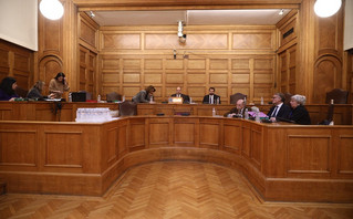 Βουλή: Απορρίφθηκε από την Εξεταστική Επιτροπή για τα Τέμπη το αίτημα προσωρινής διακοπής των εργασιών της