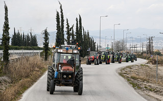 Κάθοδος αγροτών με τρακτέρ στην Αθήνα