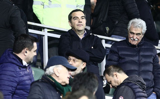 Ο Αλέξης Τσίπρας στο Κύπελλο Ελλάδος Ο Αλέξης Τσίπρας στο Κύπελλο Ελλάδος